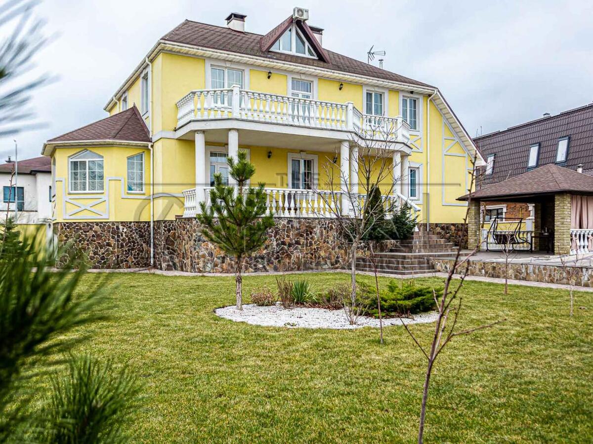 Продажа 3-этажного дома в КГ Montana Village, Козин, Обуховский р-н