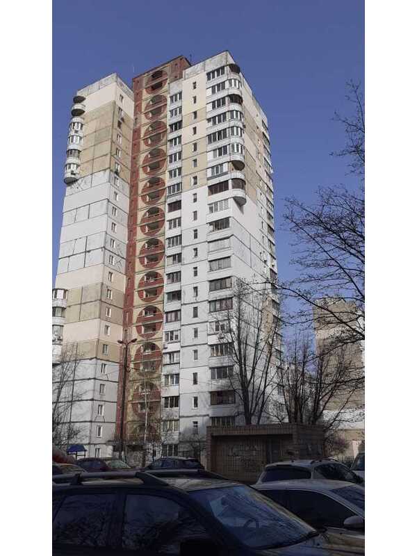 Продам 3-к квартиру Київ, Подільський, просп. Свободи, 2в. 