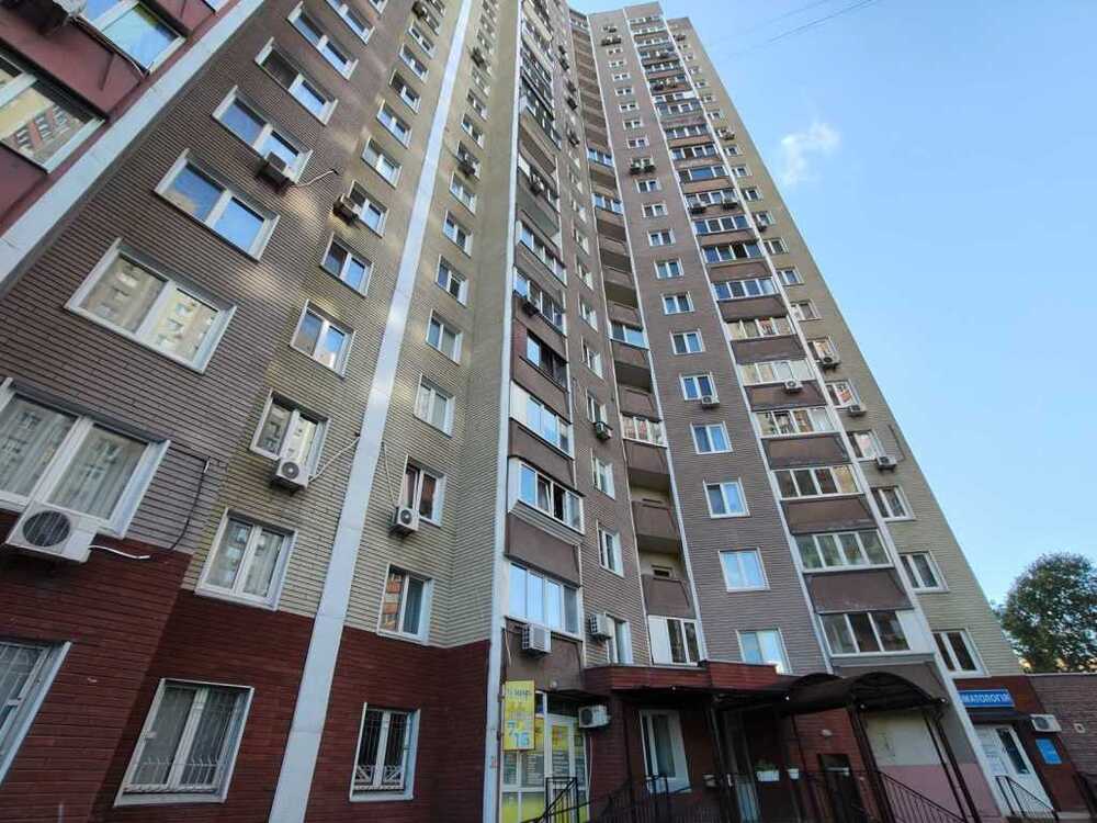 Продам 1-к квартиру Київ, Дарницький, просп. Петра Григоренка, 16. 