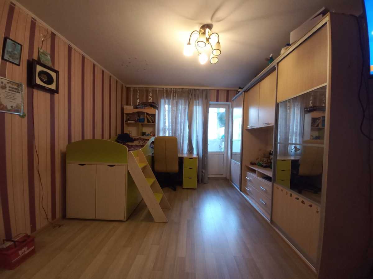 Продам 1-к квартиру Київ, Дарницький, шосе Харківське, 53а. 