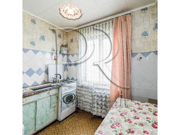 Продам 3-к квартиру Київ, Святошинський, вул. Жмеринська, 16. 