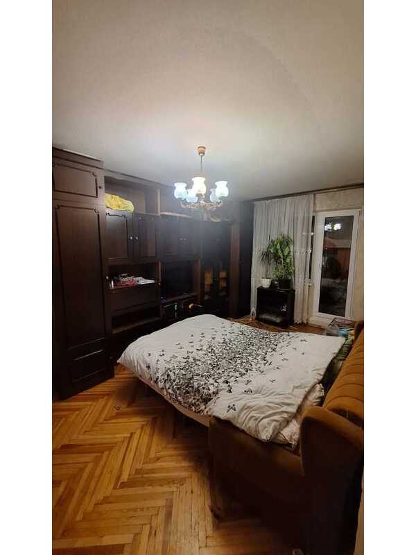 Продам 3-к квартиру Київ, Дарницький, вул. Тростянецька, 6б. 