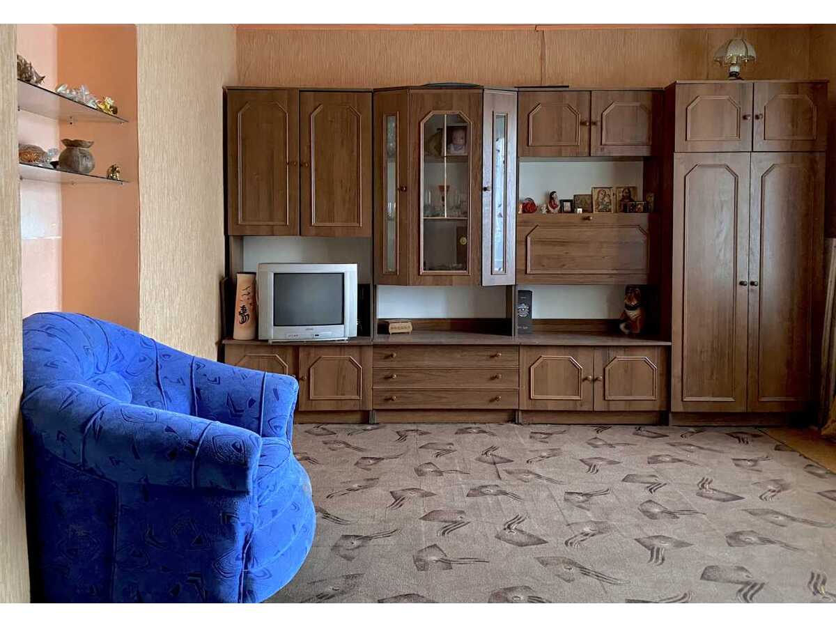 Продам 3-к квартиру Бучанський, Пісківка, заводська, 95. 