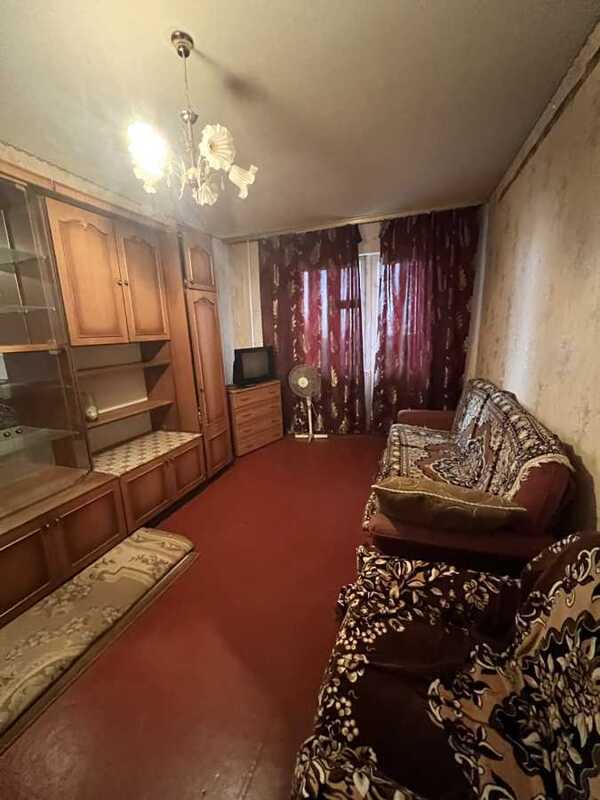 Продам 2-к квартиру Київ, Деснянський, вул. Оноре де Бальзака, 54А. 