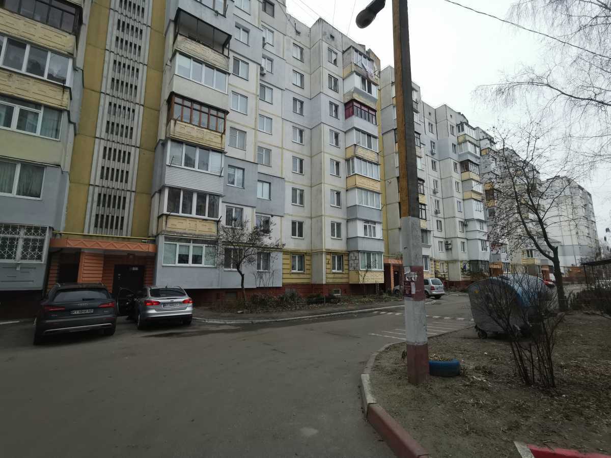 Продам 3-к квартиру Білоцерківський, Біла Церква, Павліенка, 34. 