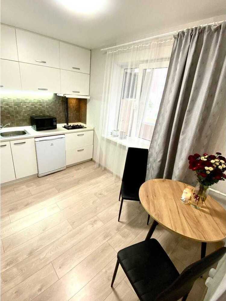 Продам 1-к квартиру Київ, Дарницький, просп. Петра Григоренка, 25-А. 