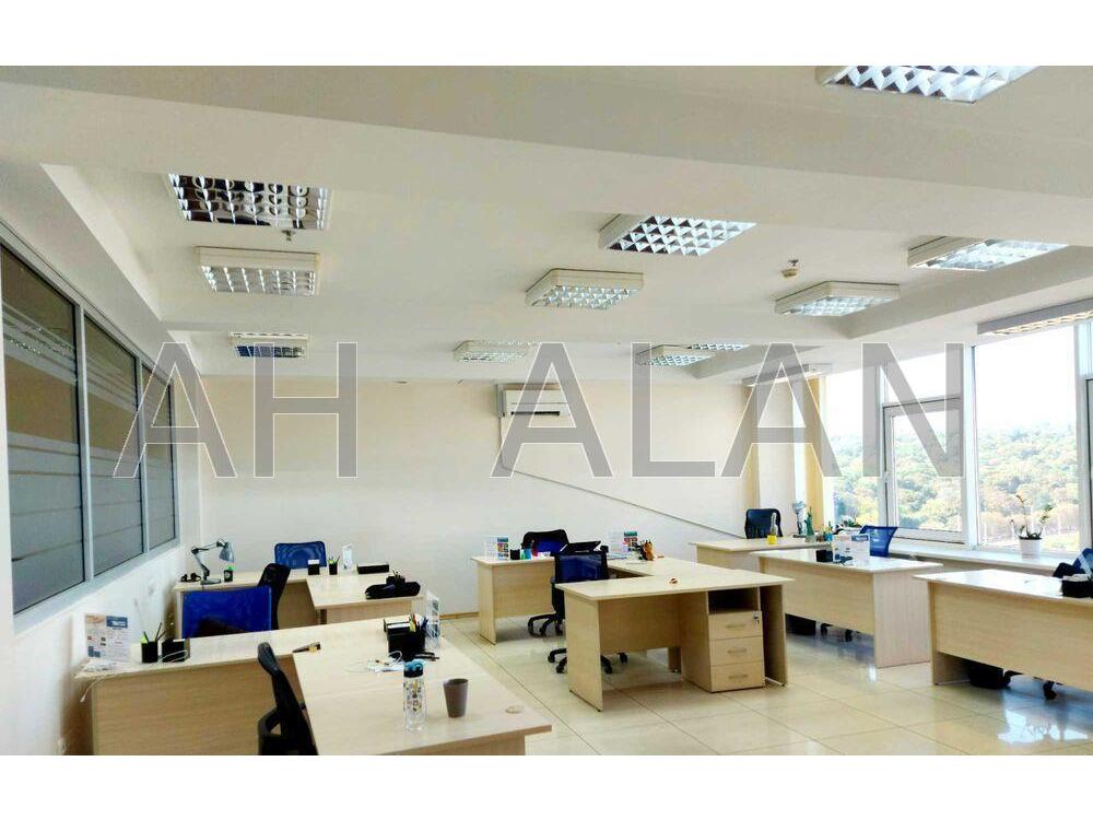 Продам офисное помещение Київ, Антоновича вул.