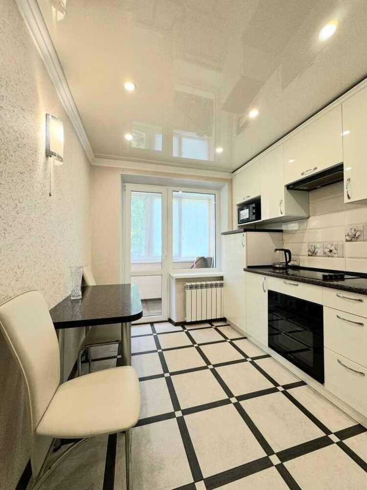 Продам 1-к квартиру Дніпро, Новокодакський, Максима дия, 12. 