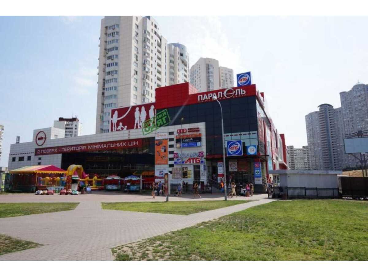 Продам  офісна будівля Київ, Дарницький, вул. Олександра Мишуги, 10. 