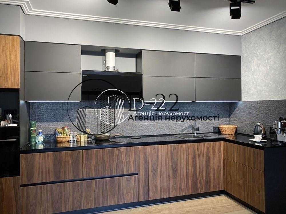 Продам 4-к квартиру Київ, Дарницький, наб. Дніпровська, 19. 