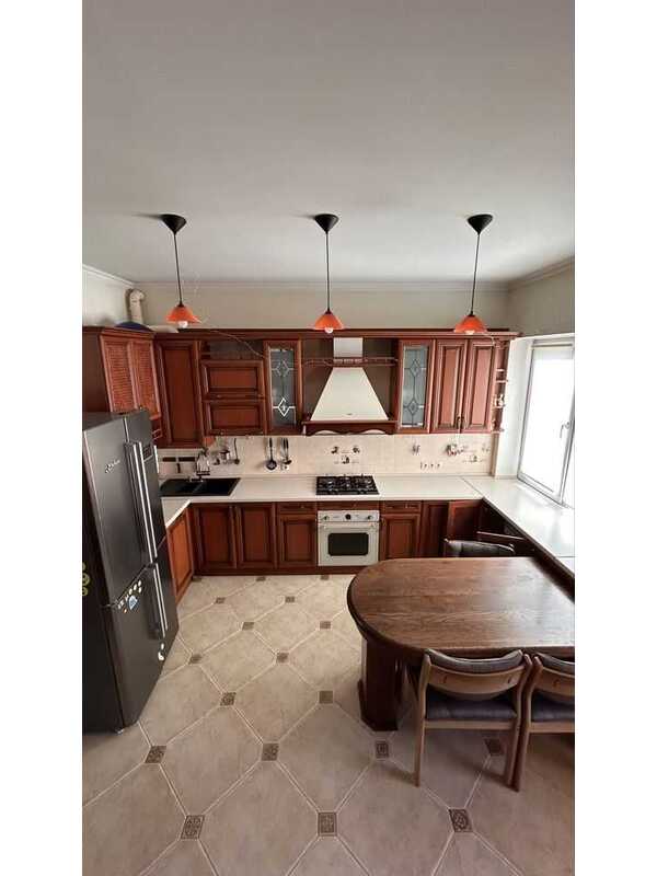 Продам 3-к квартиру Бучанський, Святопетрівське, Приміський, 5. 