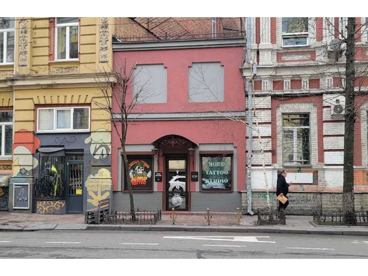 Оренда магазин / бутік / галерея в центрі 108м2, В. Житомирська, 13