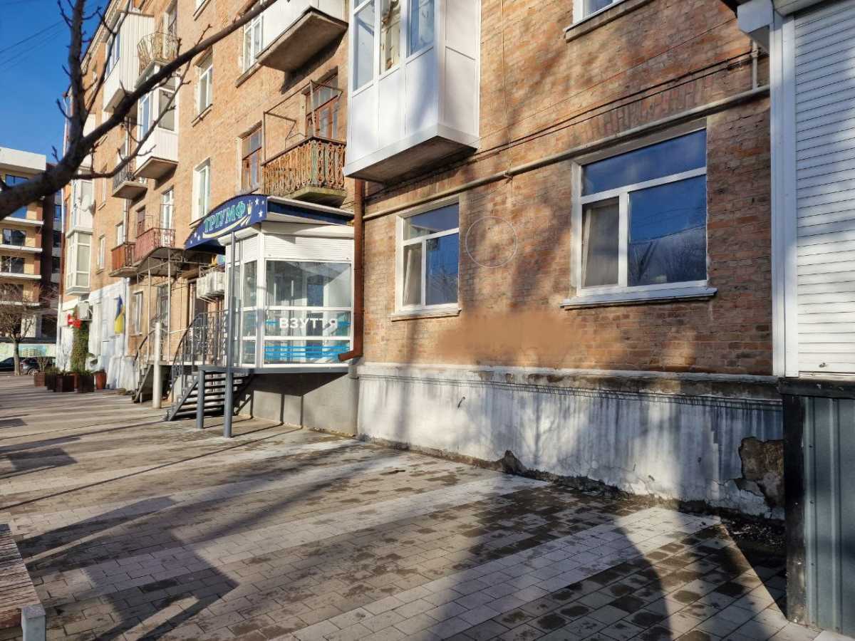 Продам 2-к квартиру Білоцерківський, Біла Церква, Курбаса. 