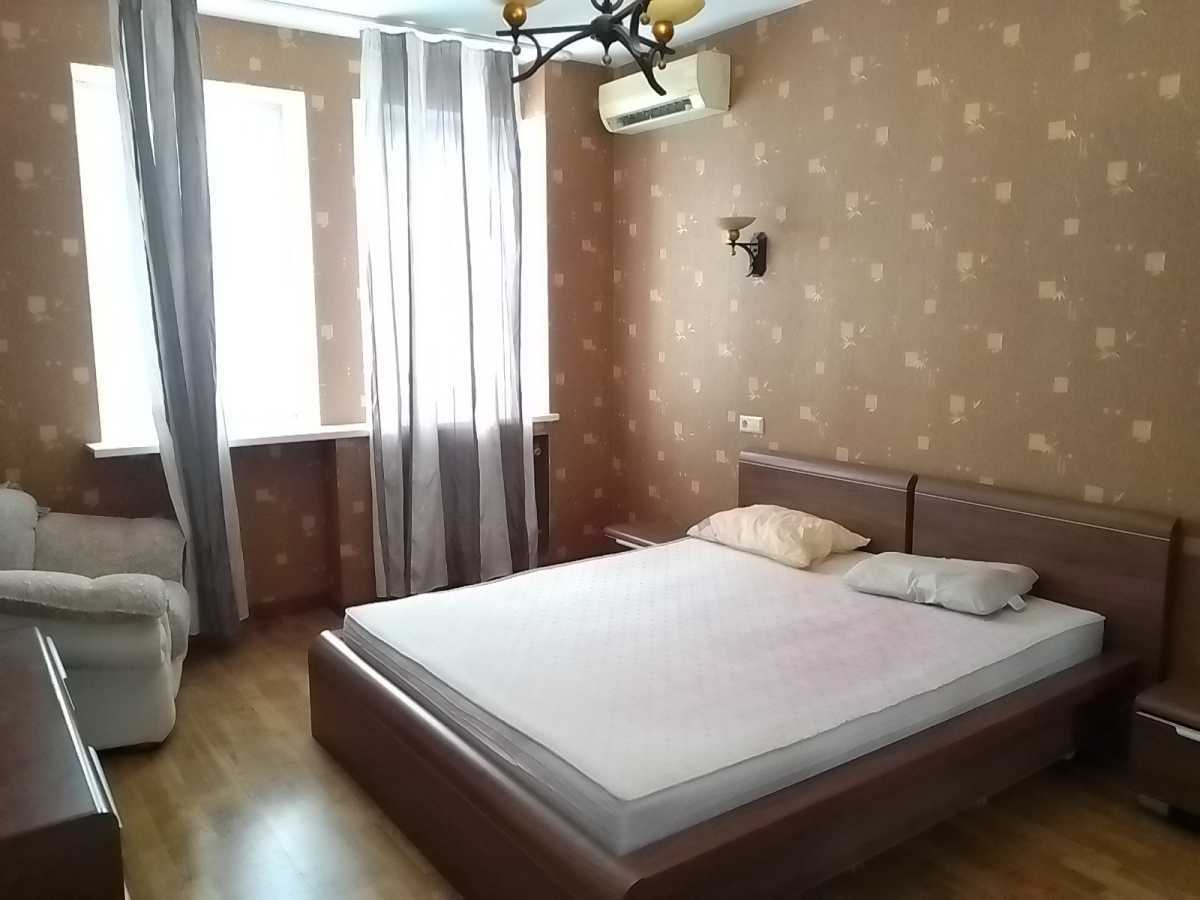 Здам довгостроково 2-к квартиру Київ, Дарницький, просп. Миколи Бажана, 12. 