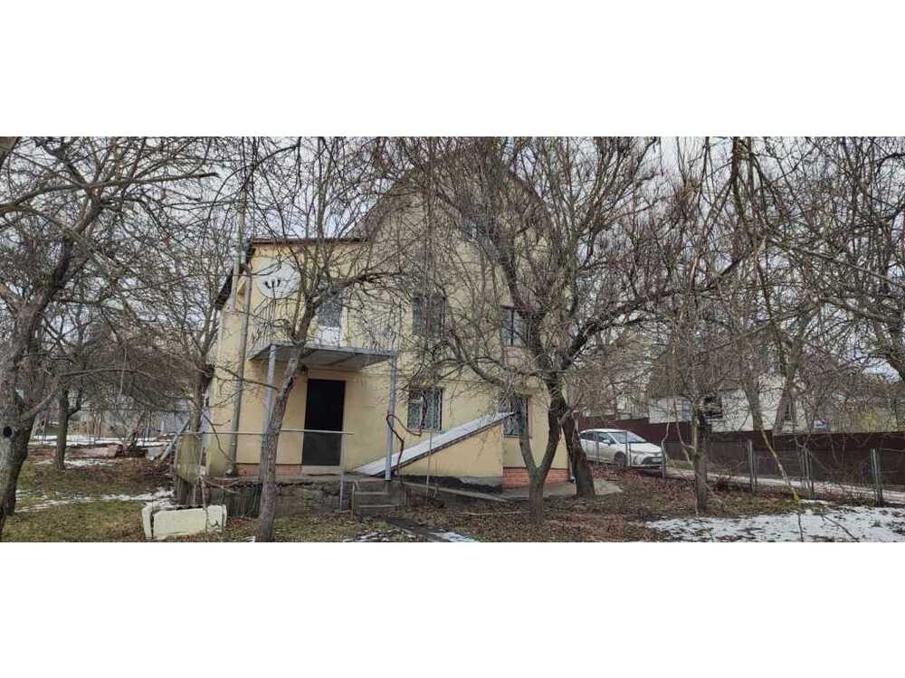 Здам довгостроково 5-к дім Бучанський, Петрушки, Мира, 40. 