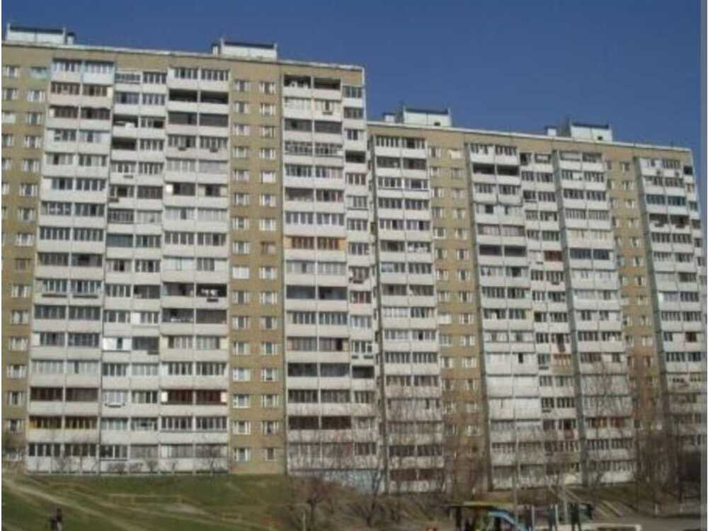 Продам 3-к квартиру Київ, Подільський, просп. Правди, 6а. 