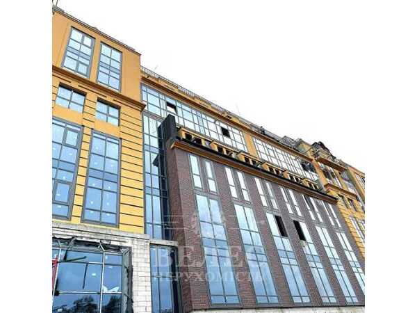 Продам  приміщення вільного призначення Київ, Подільський, вул. Нижній Вал, 3-7. 