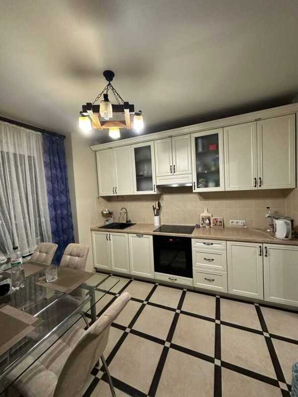 Продам 2-к квартиру Київ, Деснянський, вул. Миколи Закревського, 95г. 