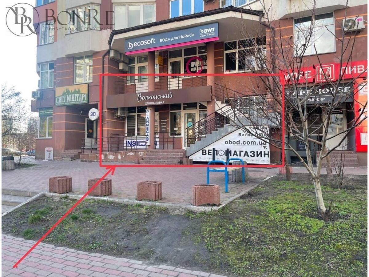 Оренда, Фасад, Торгове,  Анни Ахматової, 75м2