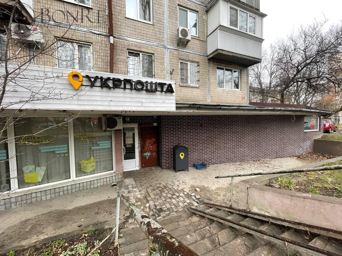 Оренда, Фасад, Торгове, Відрадний, М.Василенка , 145м2