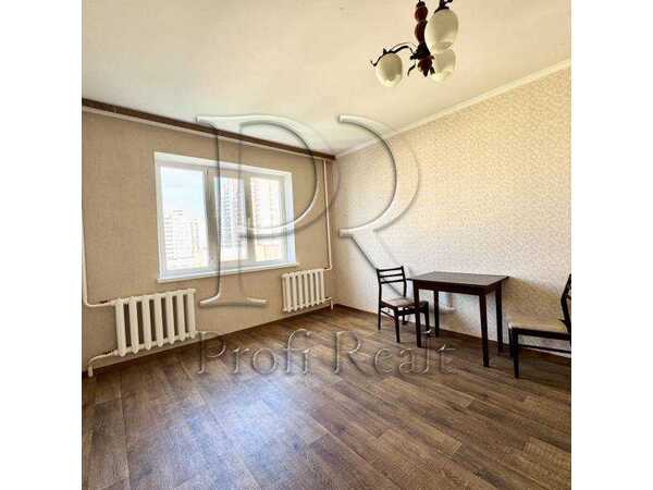 Продам 1-к квартиру Київ, Дарницький, вул. Княжий Затон, 17Б. 