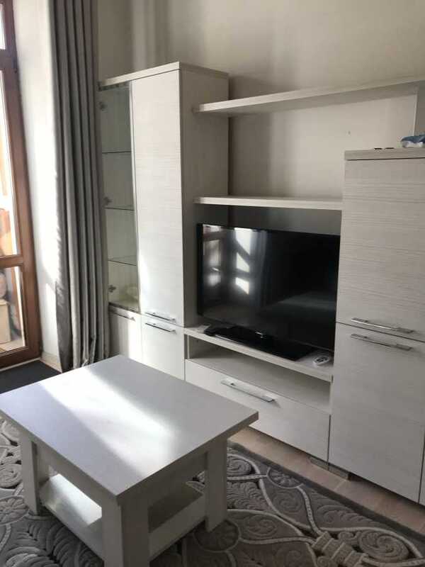 Здам довгостроково 2-к квартиру Київ, Печерський, вул. Липська, 16. 