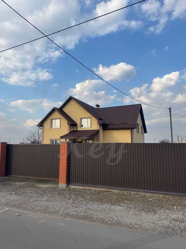 Продам 5-к дім Бориспільський, Іванків, Лесі Українки, 25. 