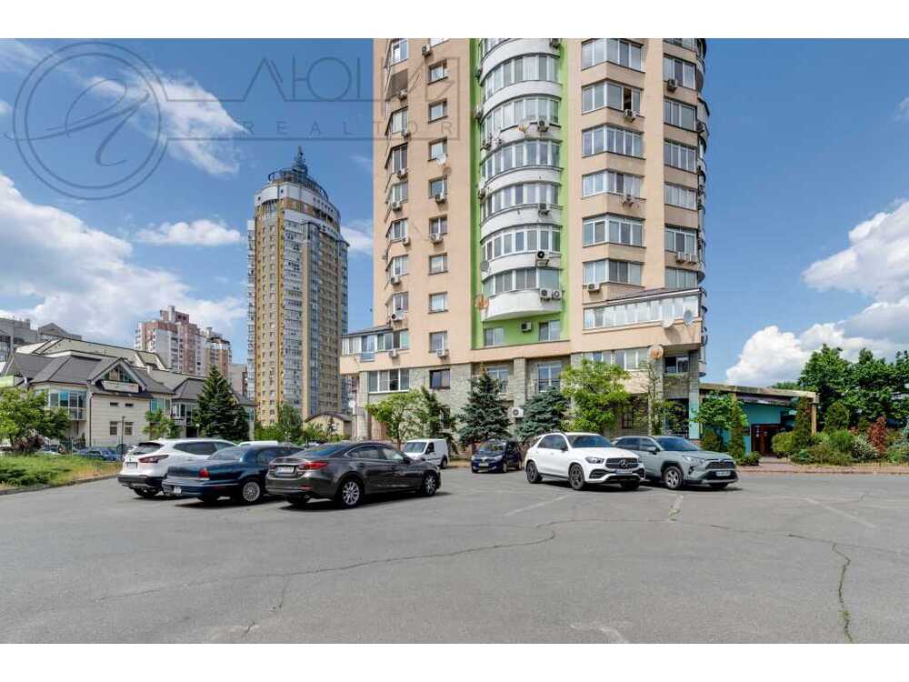 Продам  офісне приміщення Київ, Оболонський, просп. Героїв Сталінграду, 12Д. 