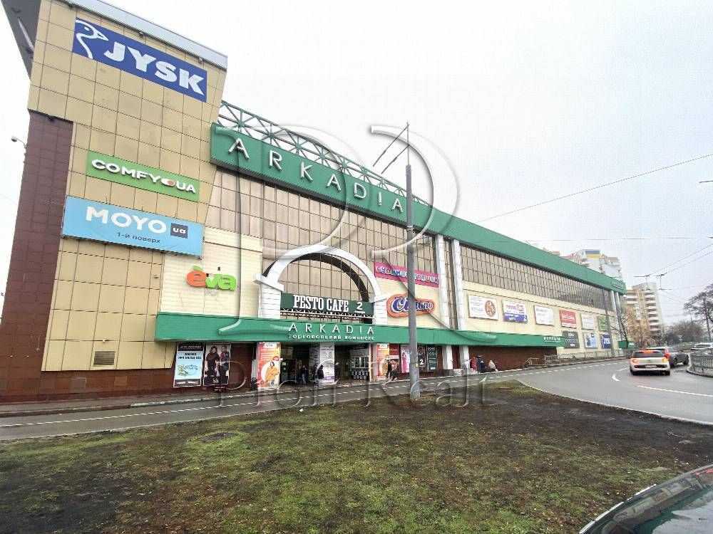 Продам  торгову площу Київ, Солом`янський, вул. Борщагівська. 
