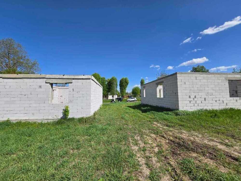 Продам 2-к дім Фастівський, Залізне, Залізне. 