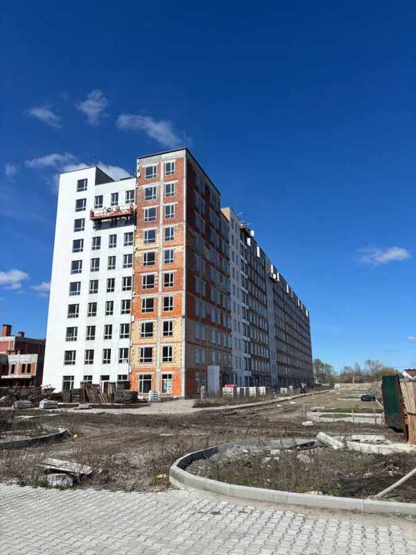 Продам 1-к квартиру Броварський, Бровари, Луценко, 18. 