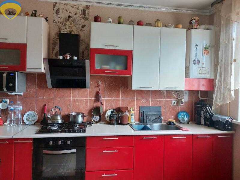 Продам 3-к квартиру Одеса, Пересипський, Яши Гордиенко. 