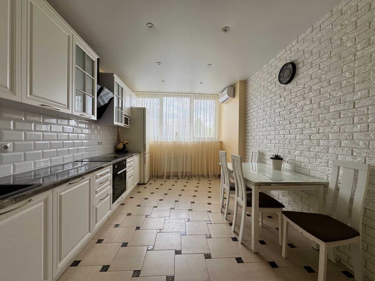Продам 2-к квартиру Київ, Дарницький, вул. Ревуцького, 40Г. 