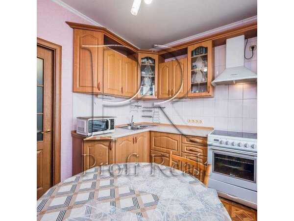 Продам 3-к квартиру Київ, Дарницький, шосе Харківське, 148. 