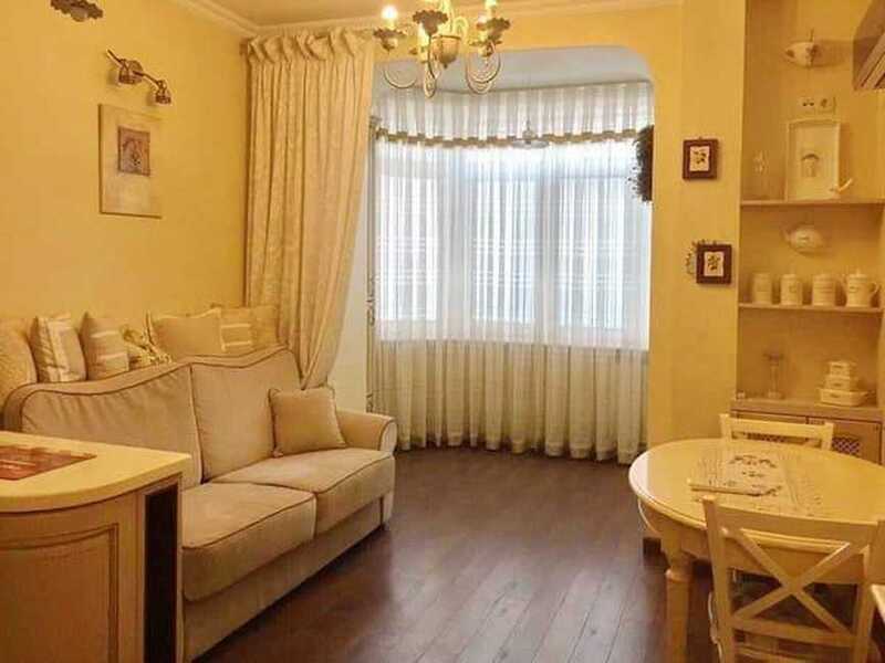 Продам 1-к квартиру Одеса, Приморський, Говорова, 10Б. 