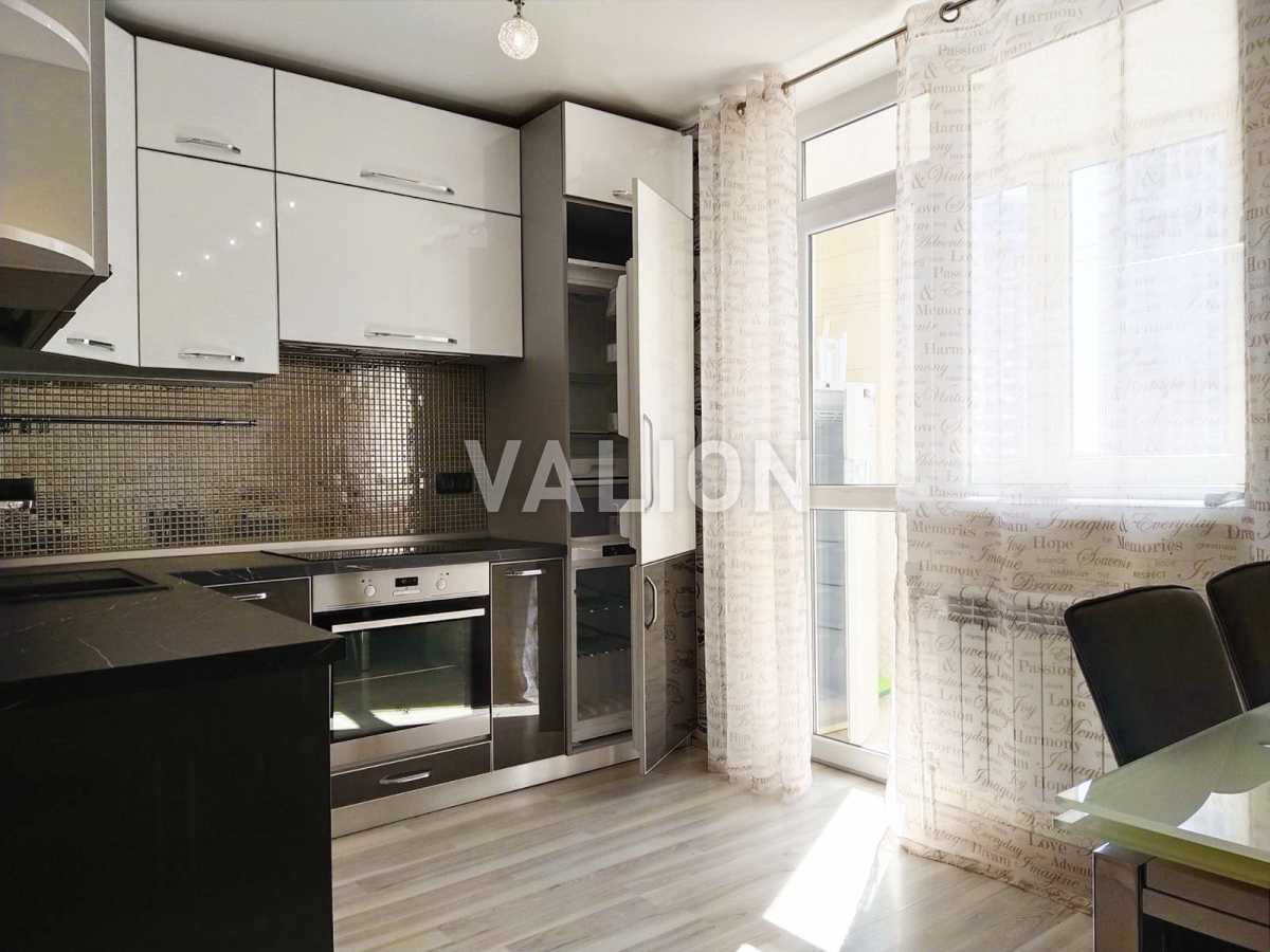 Продам 3-к квартиру Київ, Дарницький, вул. Урлівська, 23б. 