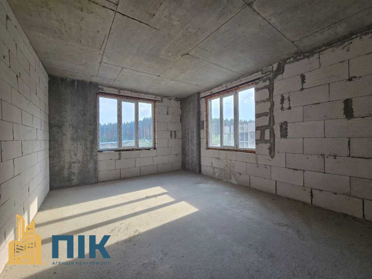 Продам 2-к квартиру Бучанський, Ірпінь, Выговского, 2Д/5. 