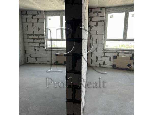 Продам 2-к квартиру Київ, Дніпровський, вул. Миколи Кибальчича, 1Г. 