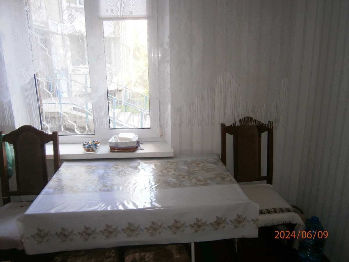 Продам 3-к квартиру Київ, Святошинський, вул. Феодори Пушиної, 8. 