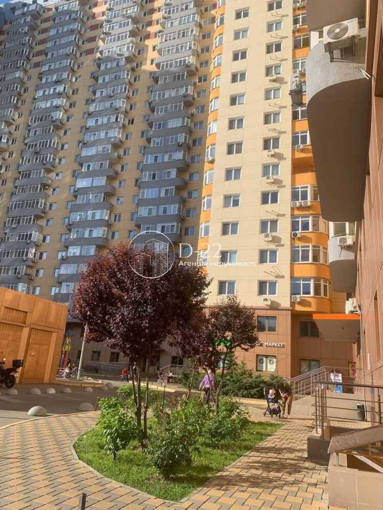 Продам 3-к квартиру Київ, Оболонський, вул. Юрія Кондратюка, 3. 