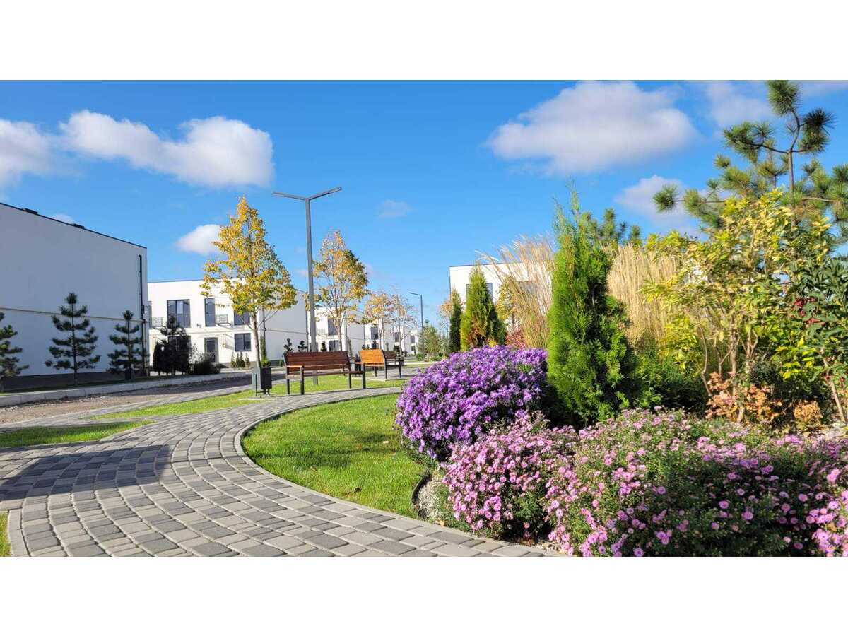Продам 3-к квартиру Бориспільський, Бориспіль, гоголя, 61. 