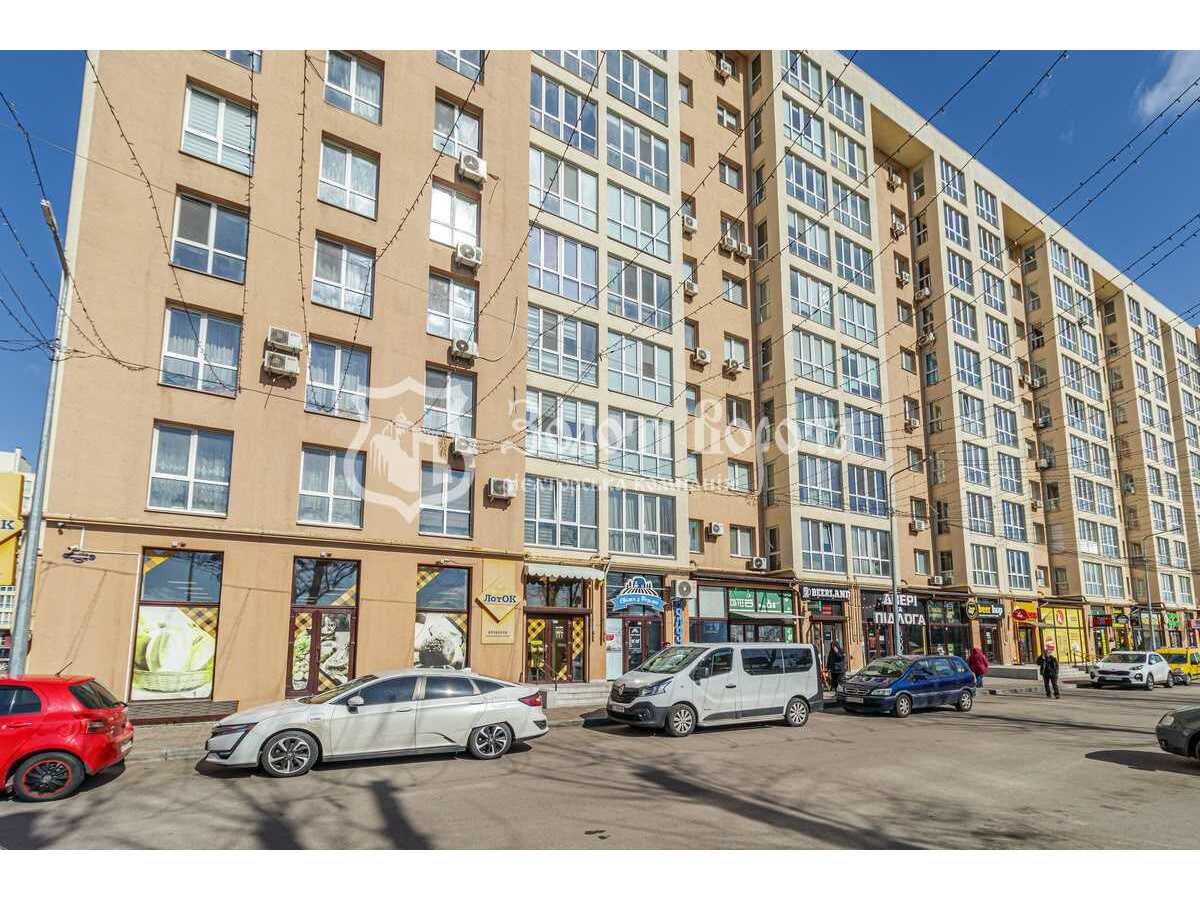 Продам 2-к квартиру Бучанський, Софіївська Борщагівка, Героїв Небесної Сотні просп., 26/14. 