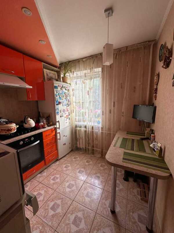 Продам 2-к квартиру Київ, Дарницький, вул. Юрія Пасхаліна, 7. 