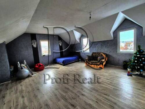 Продам 3-к дім Броварський, Бровари, Дачна вулиця. 
