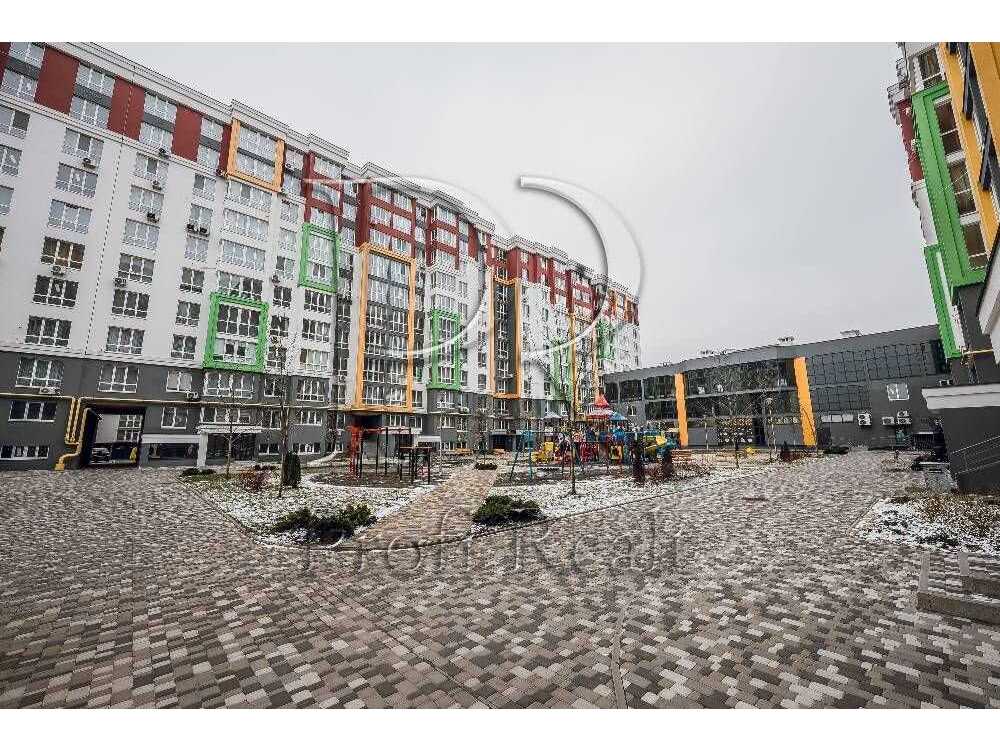 Продам 1-к квартиру Фастівський, Чабани, Машинобудівників вулиця, 16. 