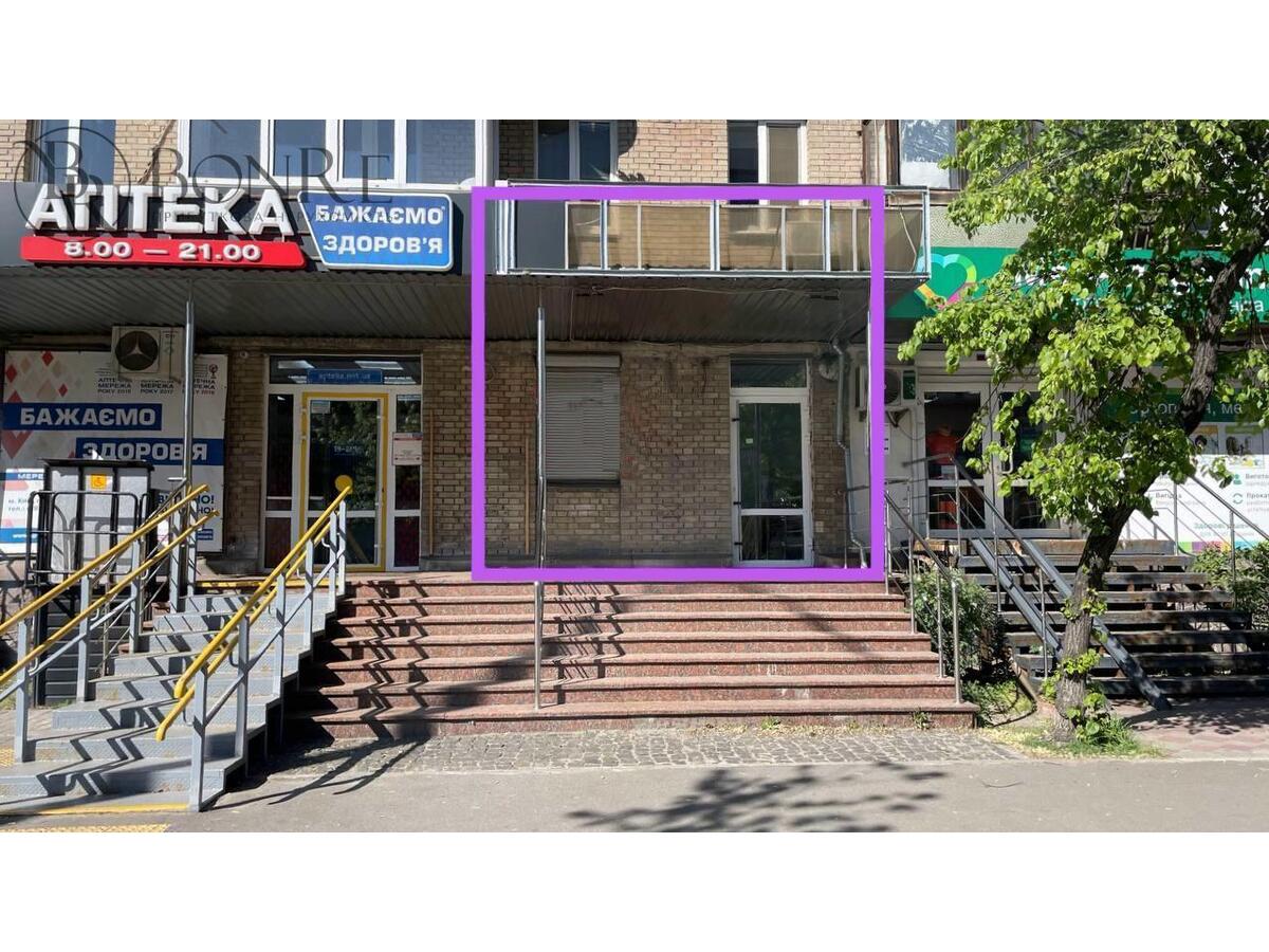 Оренда, Торгове, Фасад, пр-т. Миру, 72м2.