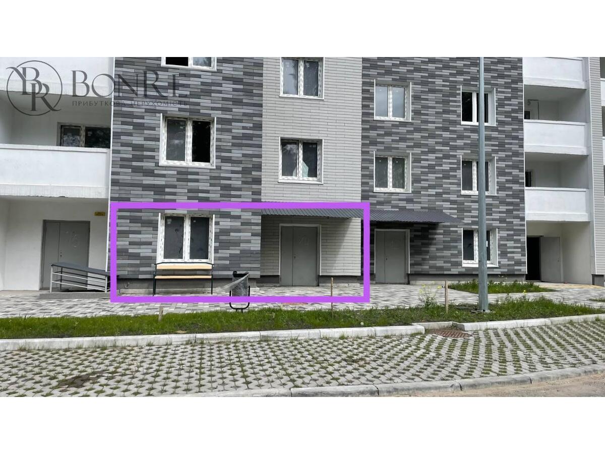 Продаж, Фасадне, Торгове на вул.Коноплянська, 70,8м2.
