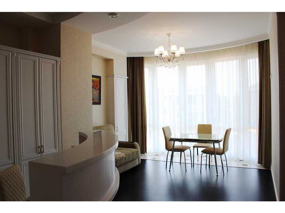 Продам 1-к квартиру Київ, Оболонський, вул. Оболонська Набережна, 7. 