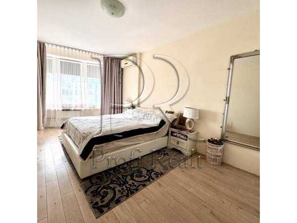 Продам 2-к квартиру Київ, Дарницький, наб. Дніпровська, 26А. 