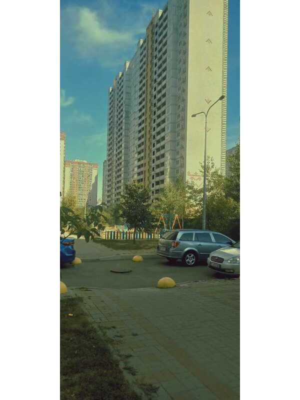 Продам 1-к квартиру Київ, Дарницький, вул. Бориса Гмирі, 16. 